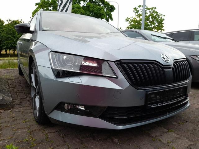 Skoda Superb Combi Sportline 2.0 TSI 272 DSG 4x4 PanoD 