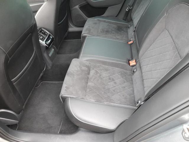Skoda Superb Combi Sportline 2.0 TSI 272 DSG 4x4 PanoD 
