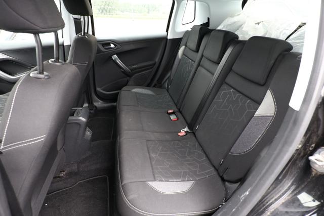 Peugeot 2008 Active 1.2 1 PureTech 82 PDC SHZ Klima Temp 