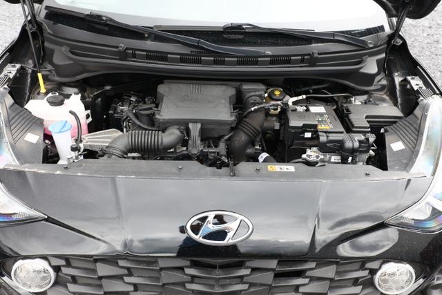 Hyundai i10 Trend 1.0 67 Aut. SHZ PDC CarPlay Klima 