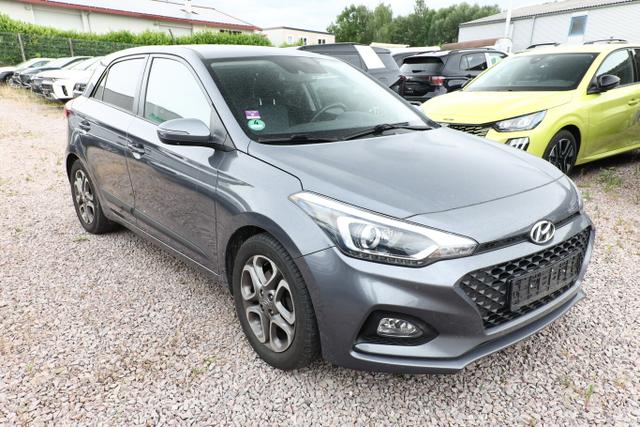 Hyundai i20 - Style 1.0 120 Nav PDC Kam Temp CarPlay 16Z