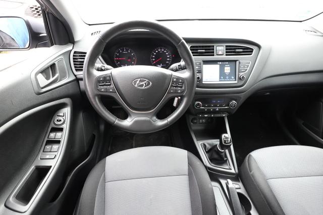 Hyundai i20 Style 1.0 120 Nav PDC Kam Temp CarPlay 16Z 