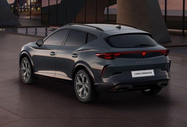 Cupra Formentor 1.5 TSI 150 LED EdgeP SHZ ACC FullLi 