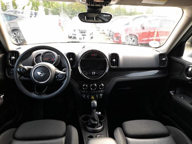 MINI Countryman Cooper SE ALL4 Steptr. Nav PDC LM17Z 