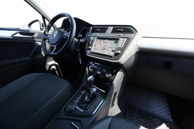 Volkswagen Tiguan Comfortline 2.0 TDI 150 DSG 4M AHK Nav 