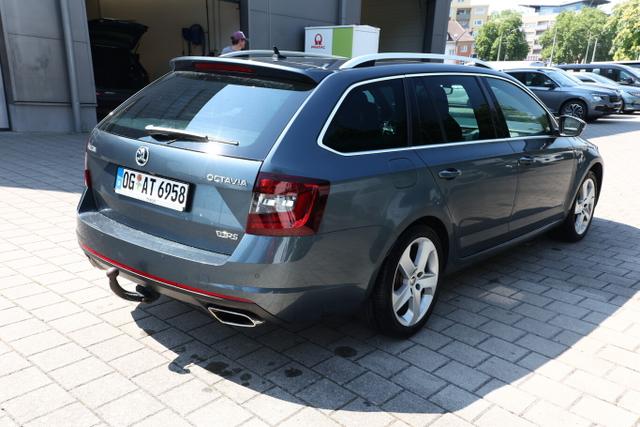 Skoda Octavia Combi RS 2.0 TSI 230 DSG Pano StandH AHK 