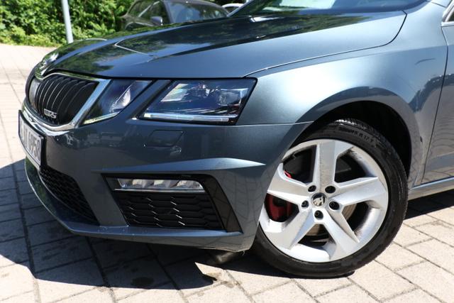Skoda Octavia Combi RS 2.0 TSI 230 DSG Pano StandH AHK 