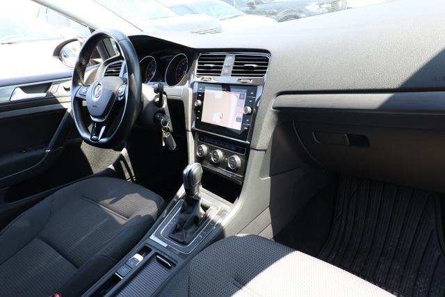 Volkswagen Golf Comfortline VII 1.5 TSI 150 DSG Nav ACC SHZ 