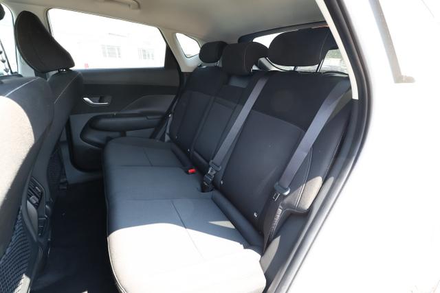 Hyundai KONA 65kWh 217 Trend LED Nav SHZ Kam ACC Keyl 