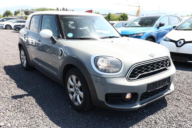 Mini Countryman - Cooper SE ALL4 Steptr. Nav PDC LM17Z