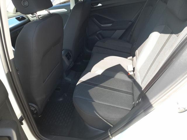 Volkswagen T-Roc Life 1.0 TSI 110 LED Nav AppCo DigCo LM17Z 