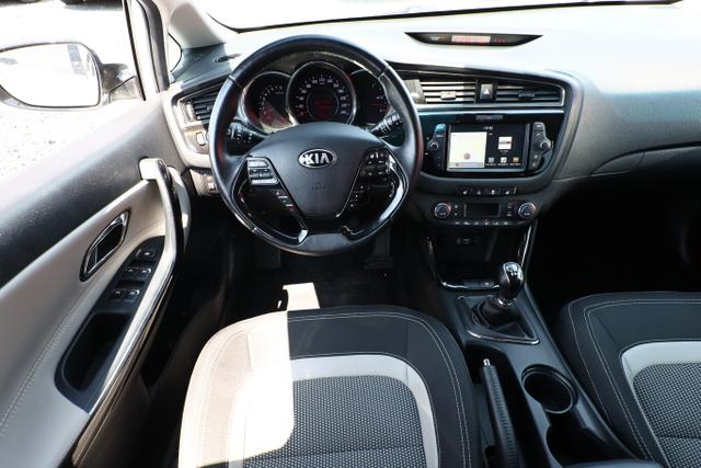 Kia Ceed Sportswagon Edition 7 SW 1.6 GDI 135 AHK ACC Kam SHZ 