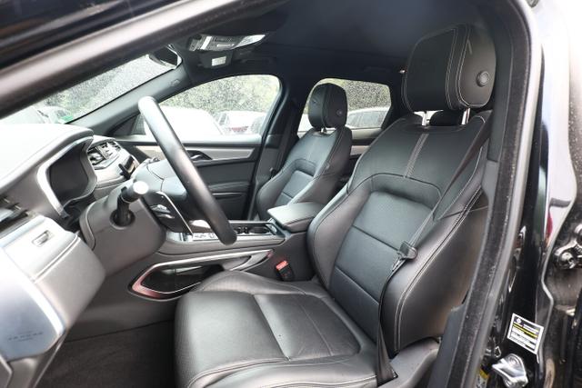 Jaguar F-Pace R-DYNAMIC S P250 AWD Pano Nav KeyL SHZ 
