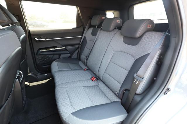 KGM Torres 1.5 T-GDi 163 LED Kam PDC 9"-DAB CarPlay 