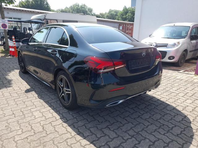 Mercedes-Benz A-Klasse AMG Line A 200 Lim Nav SHZ ParkAs LM18Z LED KeyL 