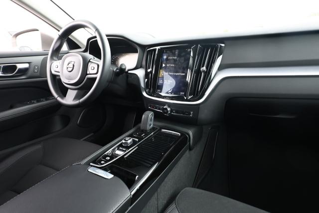 Volvo V60 Inscription Expression T6 Twin Engine 340 Aut. AWD Momentum Pro LED 