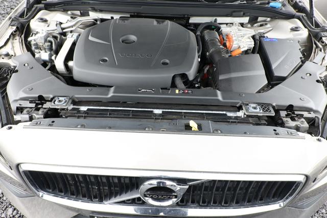 Volvo V60 Inscription Expression T6 Twin Engine 340 Aut. AWD Momentum Pro LED 