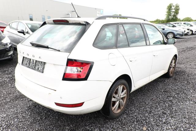 Skoda Fabia Combi Ambition 1.0 TSI 95 DSG PDC SmLi SHZ 