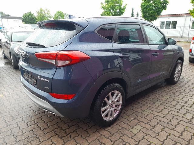 Hyundai TUCSON Advantage 1.6 177 4WD Nav PDC LM17Z KeyL 
