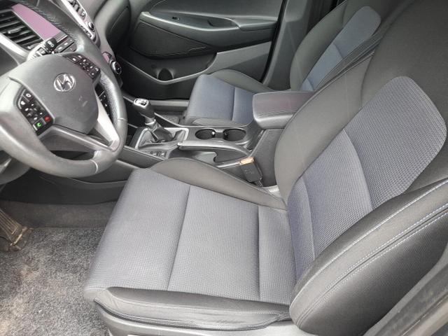 Hyundai TUCSON Advantage 1.6 177 4WD Nav PDC LM17Z KeyL 