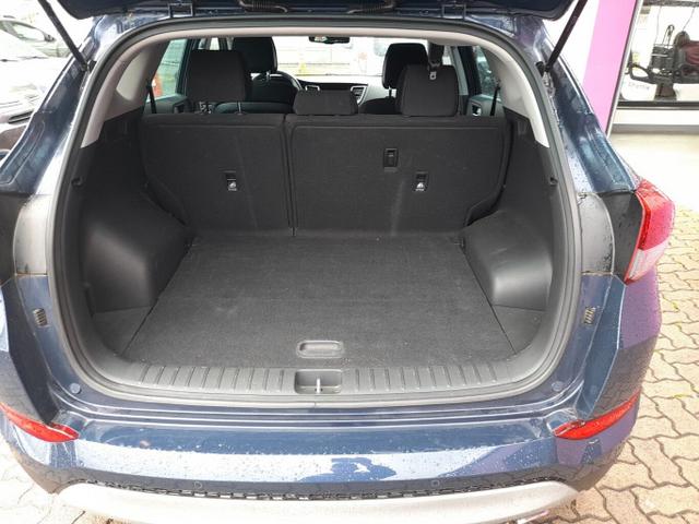 Hyundai TUCSON Advantage 1.6 177 4WD Nav PDC LM17Z KeyL 