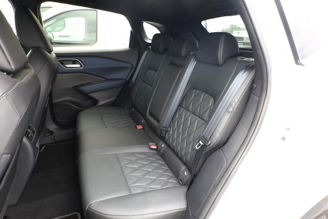 Nissan Qashqai Tekna+ 1.3 MHEV 158 CVT Pano 20Z Bose 