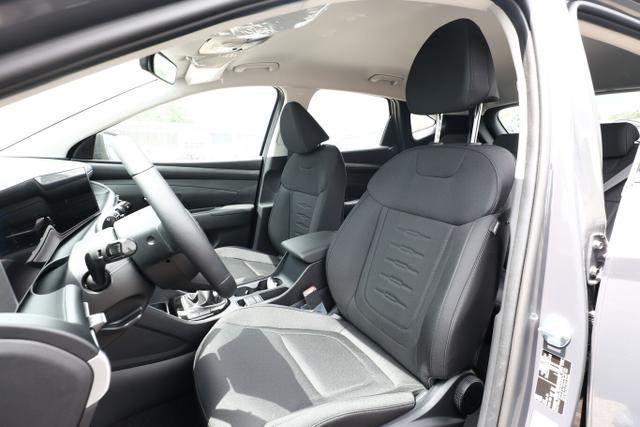 Hyundai TUCSON Select 1.6 T-GDI 160 Facelift Nav SHZ BCW 