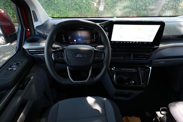 Ford Tourneo Custom Titanium Nugget TDCi 170 Tit L1 PV-Anlage 