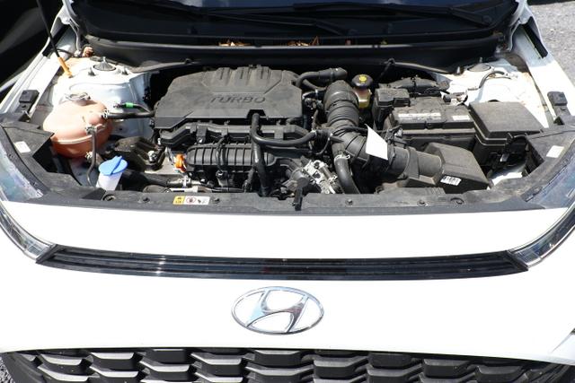 Hyundai BAYON INTRO EDITION 1.0 T-GDI 100 MHEV DCT Ed. LED PDC 