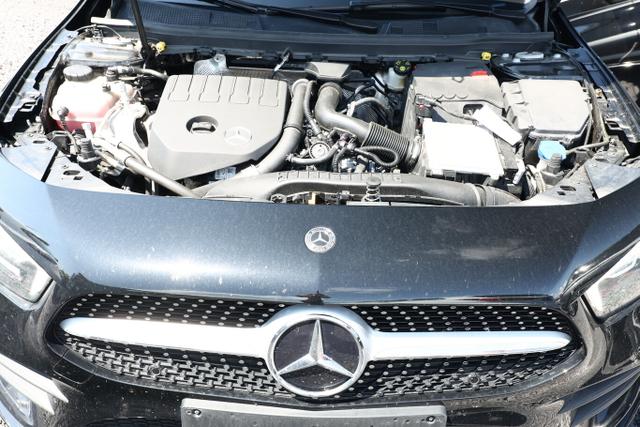 Mercedes-Benz A-Klasse AMG Line A 200 Lim Nav SHZ ParkAs LM18Z LED KeyL 