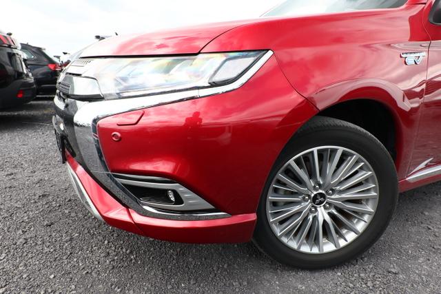 Mitsubishi Outlander Plus Spirit 2.4 PHEV 224 4WD CVT Spirit+ LED Nav 