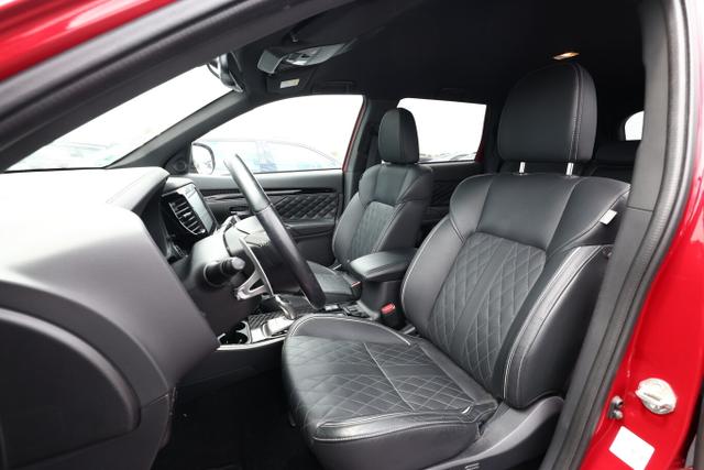 Mitsubishi Outlander Plus Spirit 2.4 PHEV 224 4WD CVT Spirit+ LED Nav 