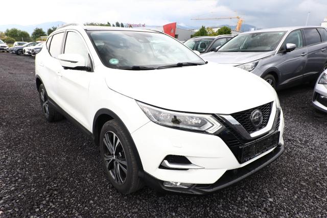 Nissan Qashqai N-CONNECTA 1.3 DIG-T 160 DCT Pano Kam360 