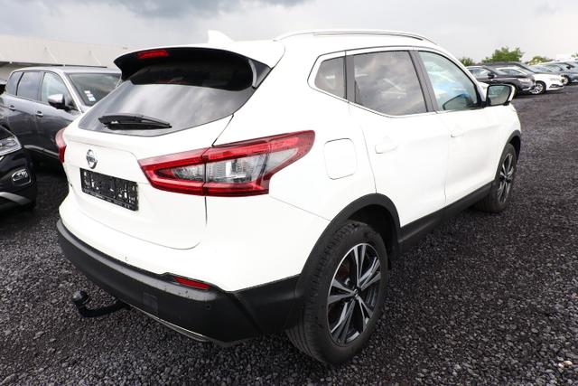 Nissan Qashqai N-CONNECTA 1.3 DIG-T 160 DCT Pano Kam360 