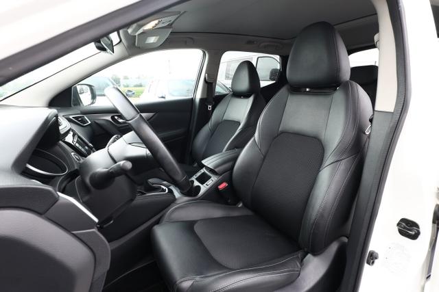 Nissan Qashqai N-CONNECTA 1.3 DIG-T 160 DCT Pano Kam360 