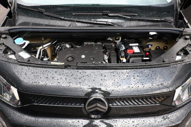 Citroën Berlingo PKW 130 EAT8 MAX Nav Keyl Kam PDC 16Z 