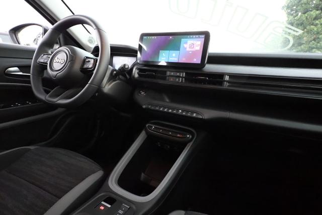 Jeep Avenger 54 kWh LED 10"-UCon DigCo Temp CarPlay 