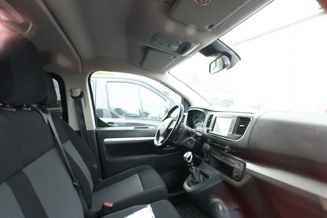 Toyota Proace Verso Family 2.0 D-4D 150 L2 9S Nav. PDC 