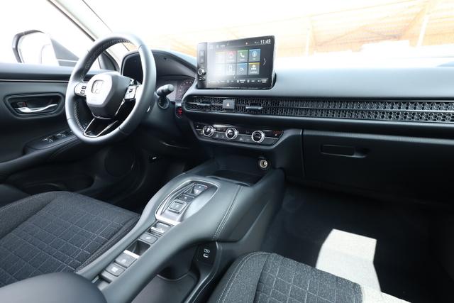 Honda ZR-V Elegance 184 CVT LED Nav Kam Keyl SHZ ACC 