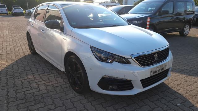 Peugeot 308 - Allure 1.5 BlueHDi 130 Aut. Pano LED Nav SHZ
