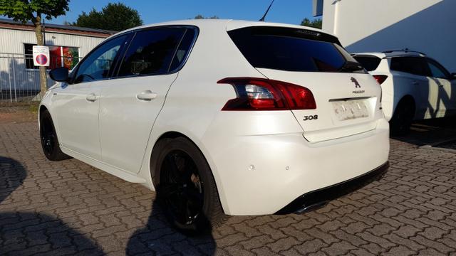 Peugeot 308 Allure 1.5 BlueHDi 130 Aut. Pano LED Nav SHZ 
