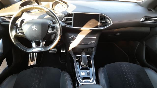 Peugeot 308 Allure 1.5 BlueHDi 130 Aut. Pano LED Nav SHZ 