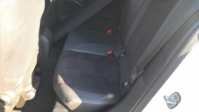 Peugeot 308 Allure 1.5 BlueHDi 130 Aut. Pano LED Nav SHZ 