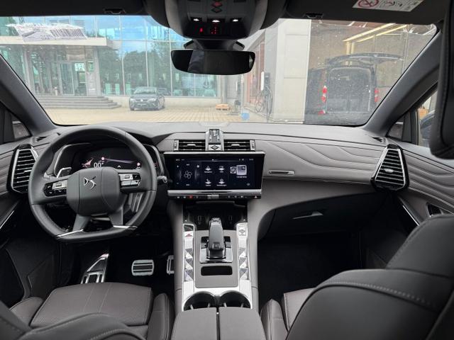 DS Automobiles 7 Antoine de Saint Exupéry 130 EAT8 AdS NightV ACC eHK MassageS 