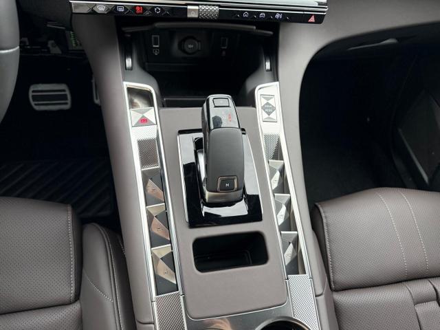 DS Automobiles 7 Antoine de Saint Exupéry 130 EAT8 AdS NightV ACC eHK MassageS 