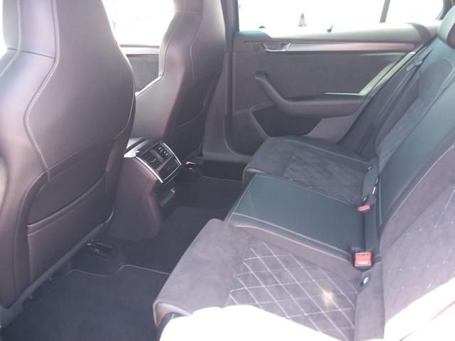Skoda Superb Combi Sportline TDI 150 DSG Sportl Matrix Nav ACC 