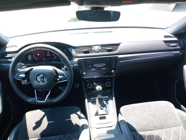 Skoda Superb Combi Sportline TDI 150 DSG Sportl Matrix Nav ACC 