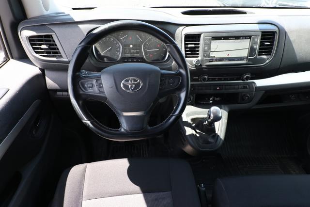 Toyota Proace Verso Family 2.0 D-4D 150 L2 9S Nav. PDC 
