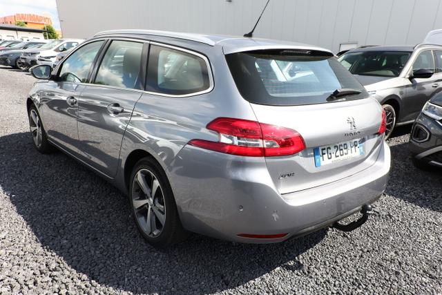 Peugeot 308 SW Allure 1.2 PureTech 130 Nav SHZ PDC KeyL 