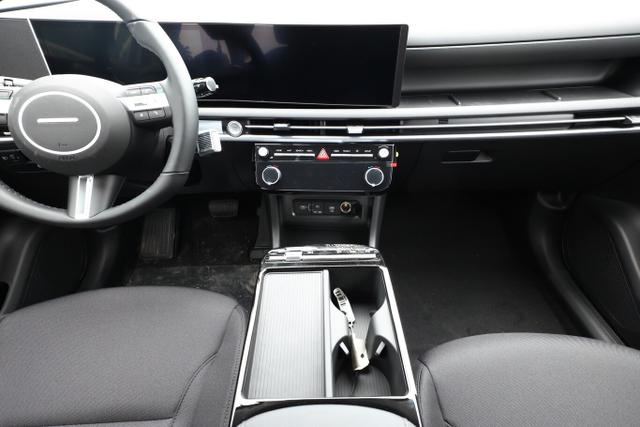 Hyundai TUCSON 1.6 HEV 215 DCT LED Nav Kam PDC Keyl LFA 